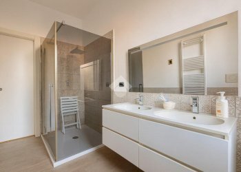 Casa semi indipendente Via Trento, frazione Ponzano Magra, Santo Stefano di Magra - foto 7