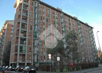 Trilocale Via Luigi Chiarelli, Milano (zona Gallaratese) - foto 1