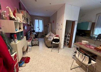 Trilocale Via Giovanni Revello, Genova (zona Staglieno) - foto 2