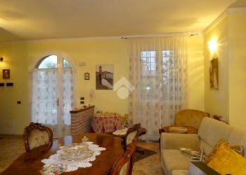 Villa Via Masi, Ferrara (zona San Bartolomeo in Bosco) - foto 32