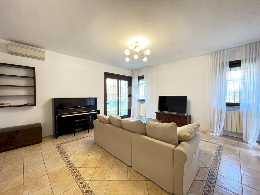 Villa Via Dante Alighieri, Peschiera Borromeo - foto 2