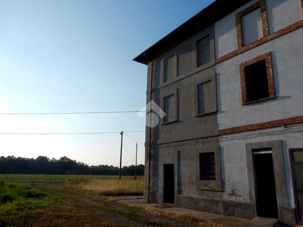 Rustico Via Mezzomerico, Oleggio - foto 3