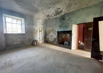 Rustico Via Mezzomerico, Oleggio - foto 17