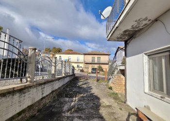 Foto 5 - Casa indipendente SP 144
 
101, Vallesaccarda - foto 5