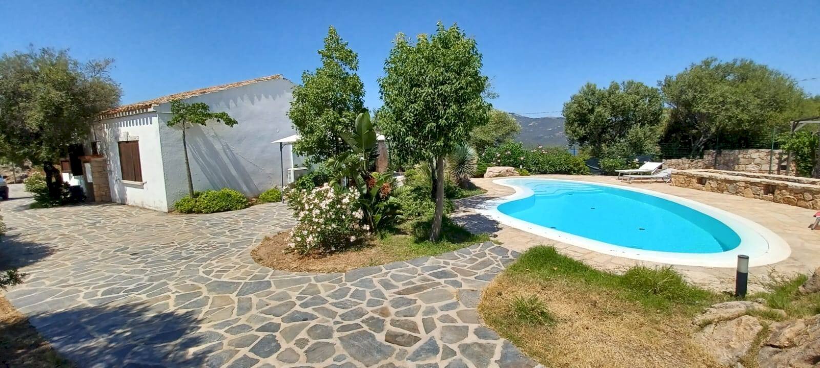 Foto 1 - Villa via Monte Ladu
 
34/b, Olbia - foto 1