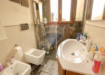 Bagno - Independent house Via San Vittore
 
6, Bari - photo 5