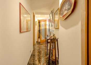 Hall / corridoio - Independent house Via San Vittore
 
6, Bari - photo 16