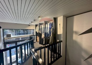 Balcone - Negozio Via Puccini
 
15, Varese - foto 10