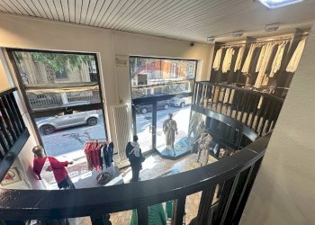 Sala da pranzo - Negozio Via Puccini
 
15, Varese - foto 11