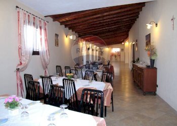 Sala da pranzo - Locale Commerciale SP67, 96016 Lentini SR, Lentini - foto 11