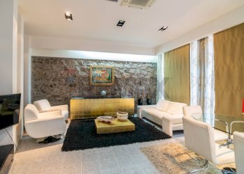 Soggiorno - Casa indipendente VIA COVIELLO
 
34, Catania - foto 1