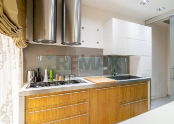 Cucina - Casa indipendente VIA COVIELLO
 
34, Catania - foto 9