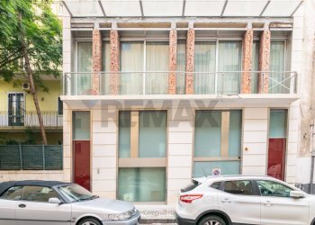 Edificio all\'aperto - Casa indipendente VIA COVIELLO
 
34, Catania - foto 15