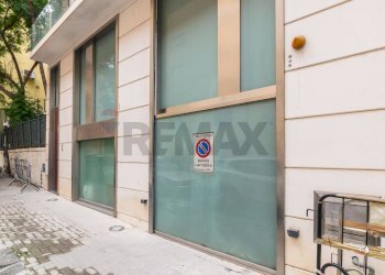 Edificio all\'aperto - Casa indipendente VIA COVIELLO
 
34, Catania - foto 16