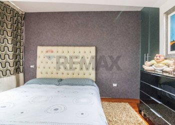 Camera / camera da letto - Casa indipendente VIA COVIELLO
 
34, Catania - foto 26