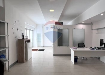 Ufficio - Ufficio VIA MONTI IBLEI
 
1, Tremestieri Etneo - foto 4
