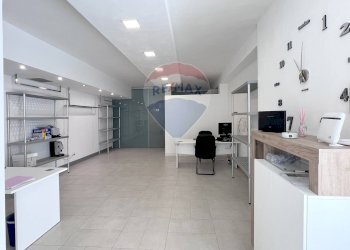 Ufficio - Ufficio VIA MONTI IBLEI
 
1, Tremestieri Etneo - foto 5