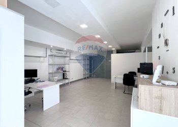 Ufficio - Ufficio VIA MONTI IBLEI
 
1, Tremestieri Etneo - foto 6