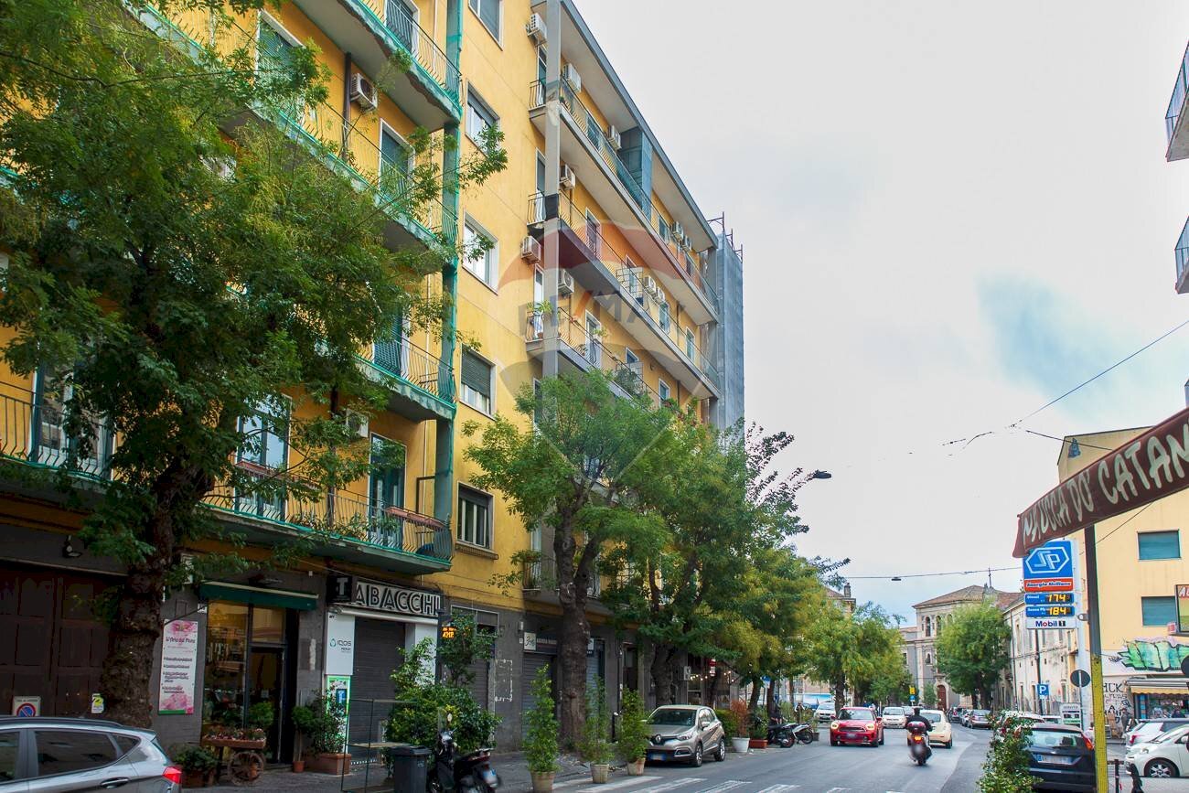 Edificio all\'aperto - Apartment via plebiscito
 
881, Catania - photo 2