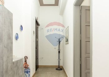 Hall / corridoio - Appartamento via plebiscito
 
881, Catania - foto 12