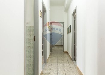 Hall / corridoio - Appartamento via plebiscito
 
881, Catania - foto 14