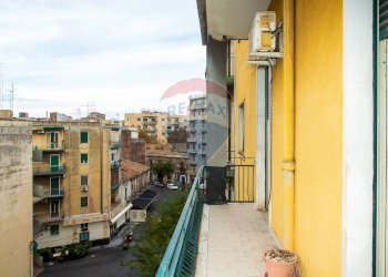 Balcone - Appartamento via plebiscito
 
881, Catania - foto 17