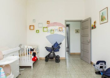 Camera / camera da letto - Appartamento via plebiscito
 
881, Catania - foto 22