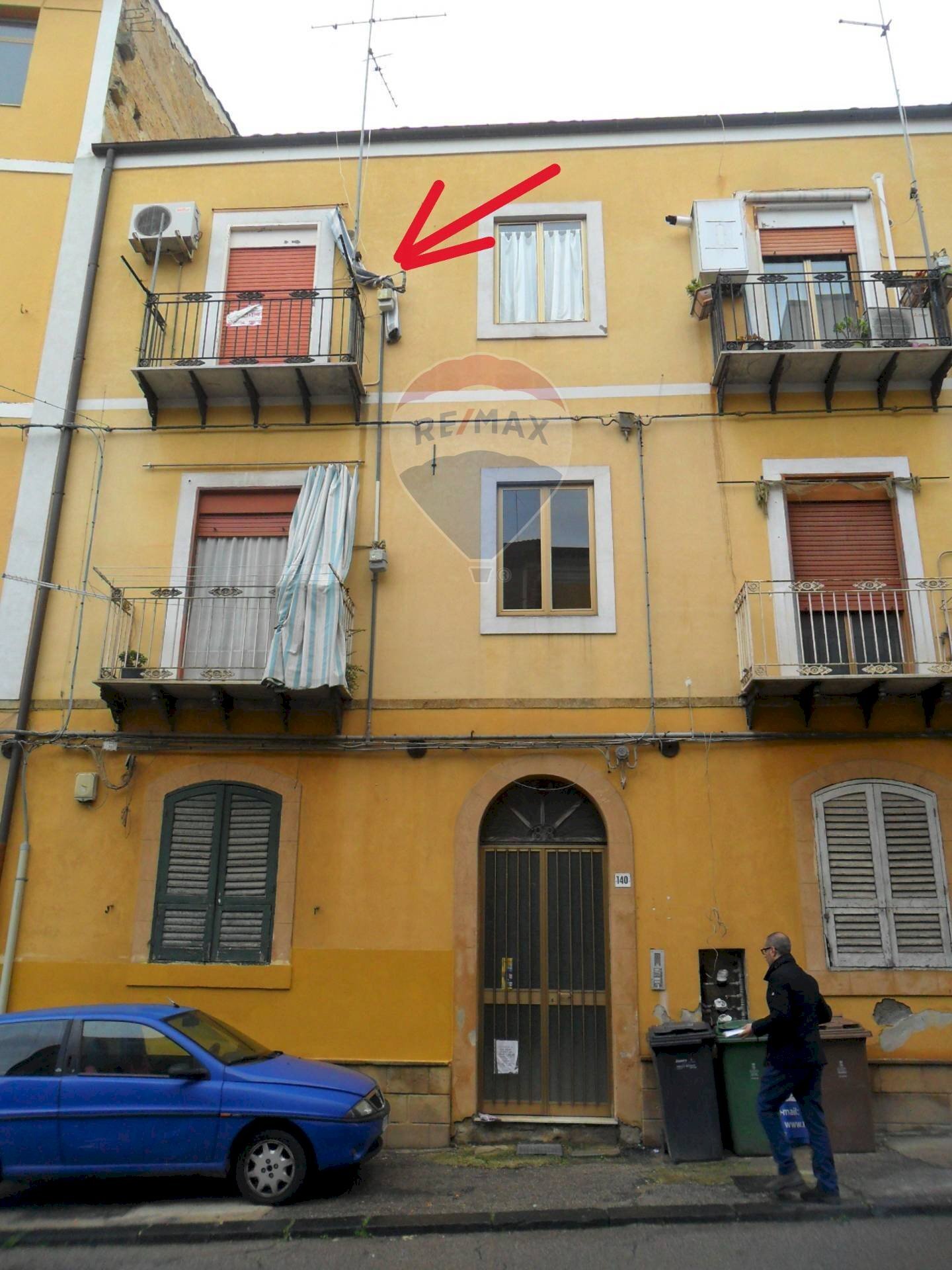 Edificio all\'aperto - Three-room apartment Via Redentore
 
140, Caltanissetta - photo 1