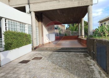 Terrazza - Bilocale piazza marconi
 
3, Sant'Agata Li Battiati - foto 19