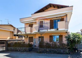 Casa all\'aperto - Villa via Ungaretti
 
1, Giarre - foto 3