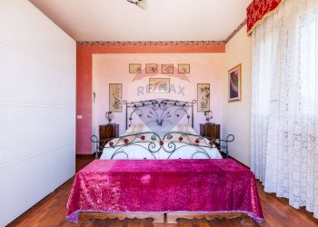 Camera / camera da letto - Villa via Ungaretti
 
1, Giarre - foto 29