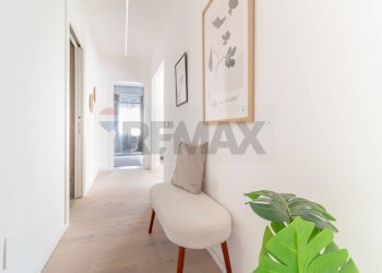 Hall / corridoio - Three-room apartment Via degli Alpini
 
7, Bollate - photo 13
