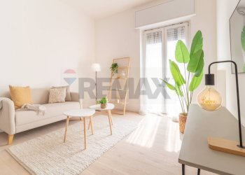 Soggiorno - Three-room apartment Via degli Alpini
 
7, Bollate - photo 21