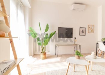 Soggiorno - Three-room apartment Via degli Alpini
 
7, Bollate - photo 24