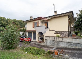 Casa all\'aperto - Villa VIA LUXEMBURG
 
9, Collecchio - foto 5