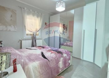 Camera / camera da letto - Casa indipendente Viale Europa
 
30, Sulmona - foto 2