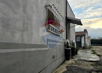 Edificio all\'aperto - Casa indipendente Viale Europa
 
30, Sulmona - foto 27