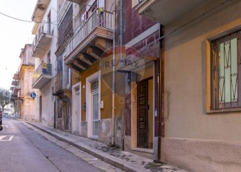 Edificio all\'aperto - Casa indipendente VIA MAQUEDA
 
16, Ragusa - foto 35