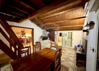 Sala da pranzo - Attico Viale delle Americhe
 
67, Ragusa - foto 1