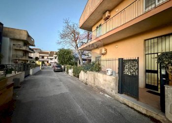 Edificio all\'aperto - Attico Viale delle Americhe
 
67, Ragusa - foto 4