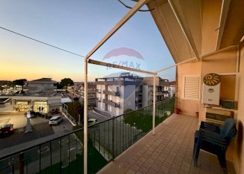 Balcone - Attico Viale delle Americhe
 
67, Ragusa - foto 11