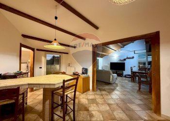 Sala da pranzo - Attico Viale delle Americhe
 
67, Ragusa - foto 26