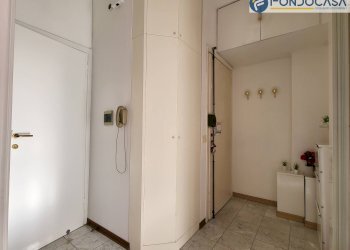 ingresso - Bilocale Via del Borgo
 
5, Viareggio - foto 16