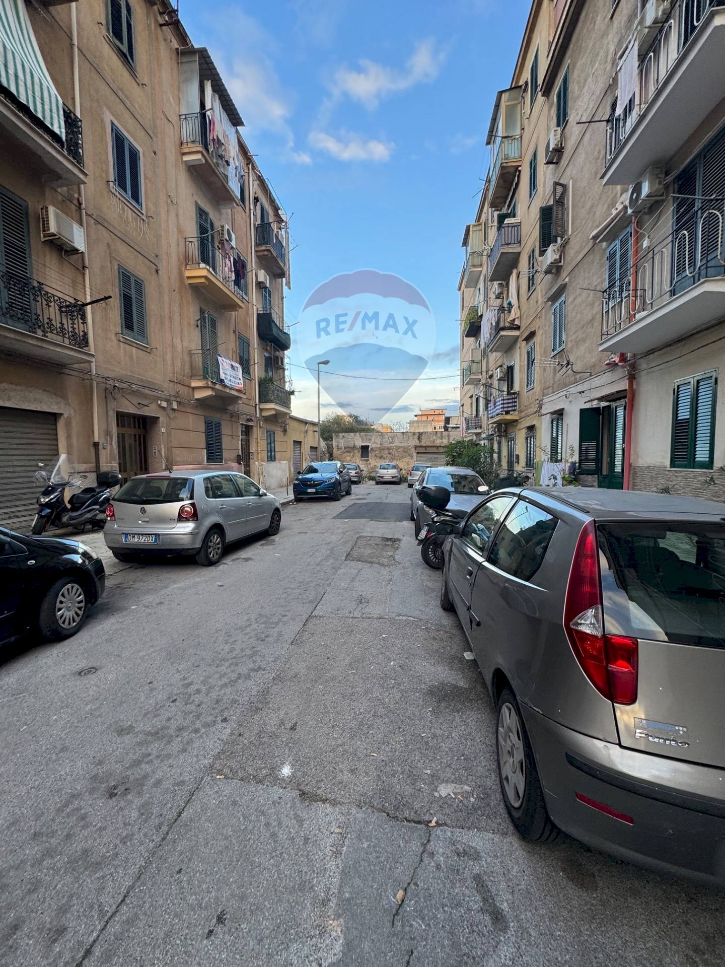 Edificio all\'aperto - Trilocale Via Andrea Morosini
7, Palermo - foto 3