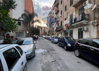 Edificio all\'aperto - Trilocale Via Andrea Morosini
 
7, Palermo - foto 3