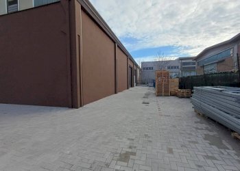 Zona - Capannone via Achille Grandi, Modena (zona Crocetta) - foto 16