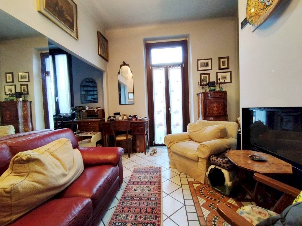 Salone - Apartment via Ottaviano Vimercati, Milano (neighborhood Precotto) - photo 3