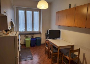Cucina - Trilocale via Varaita, 2, Torino (zona Nizza Millefonti) - foto 2