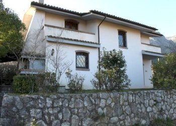 Facciata - Villa via Piscinola, Spigno Saturnia - foto 10