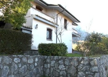 Facciata - Villa via Piscinola, Spigno Saturnia - foto 12